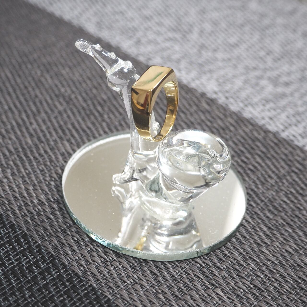 印台リング 14号 美品 K18美品丸型印台ゴールドリング 14号