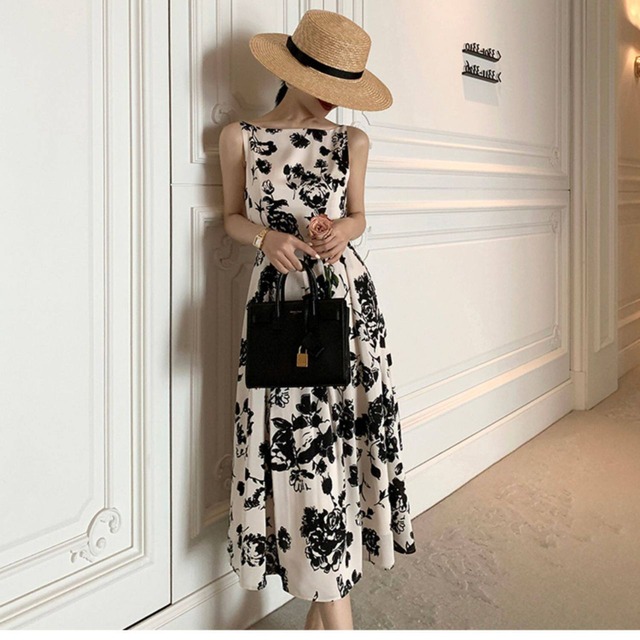 Flower Pattern  Midi A-Line Onepierce L00920