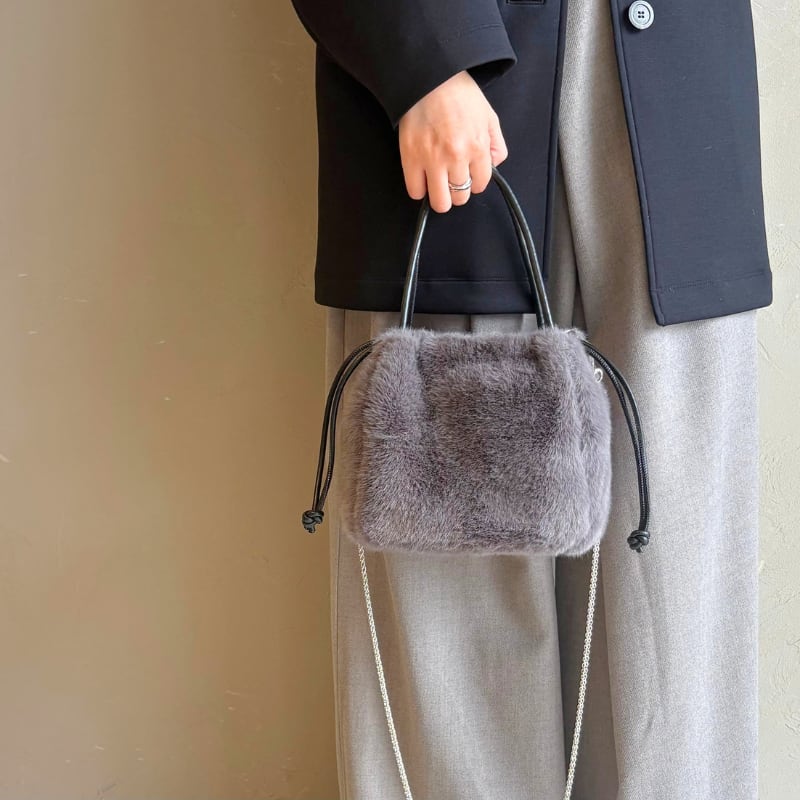 ファー巾着バッグ