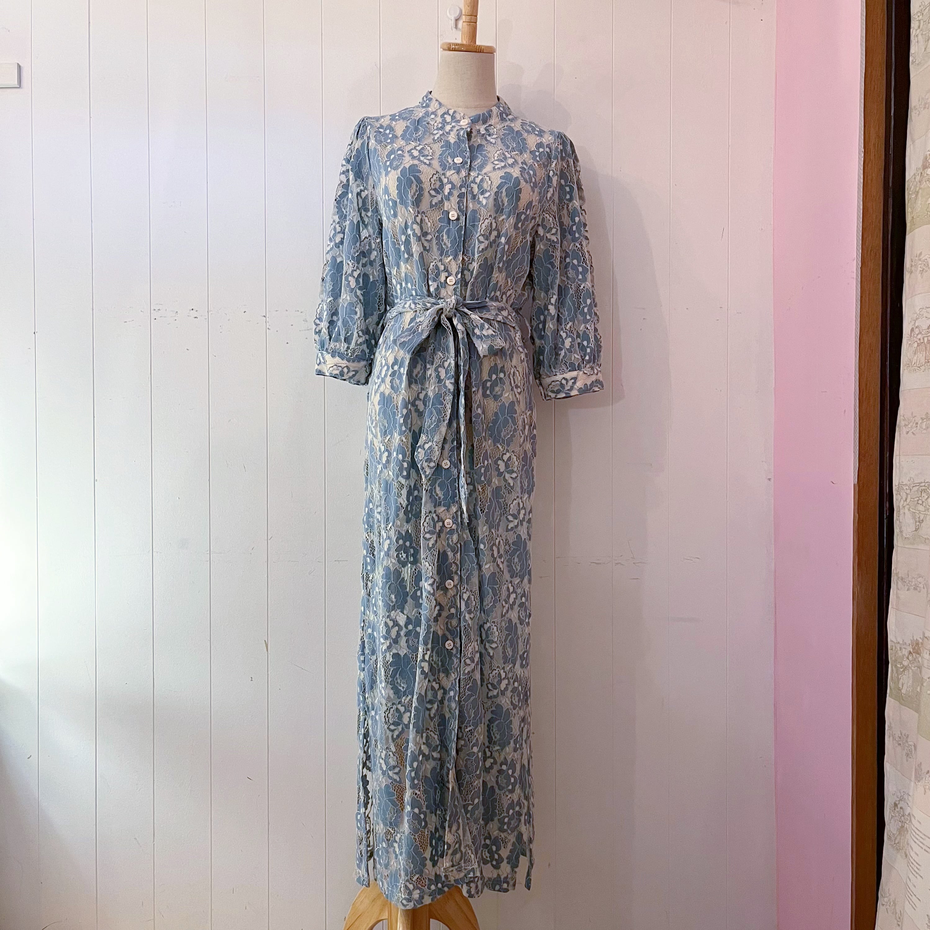 dusty blue flower lace one-piece