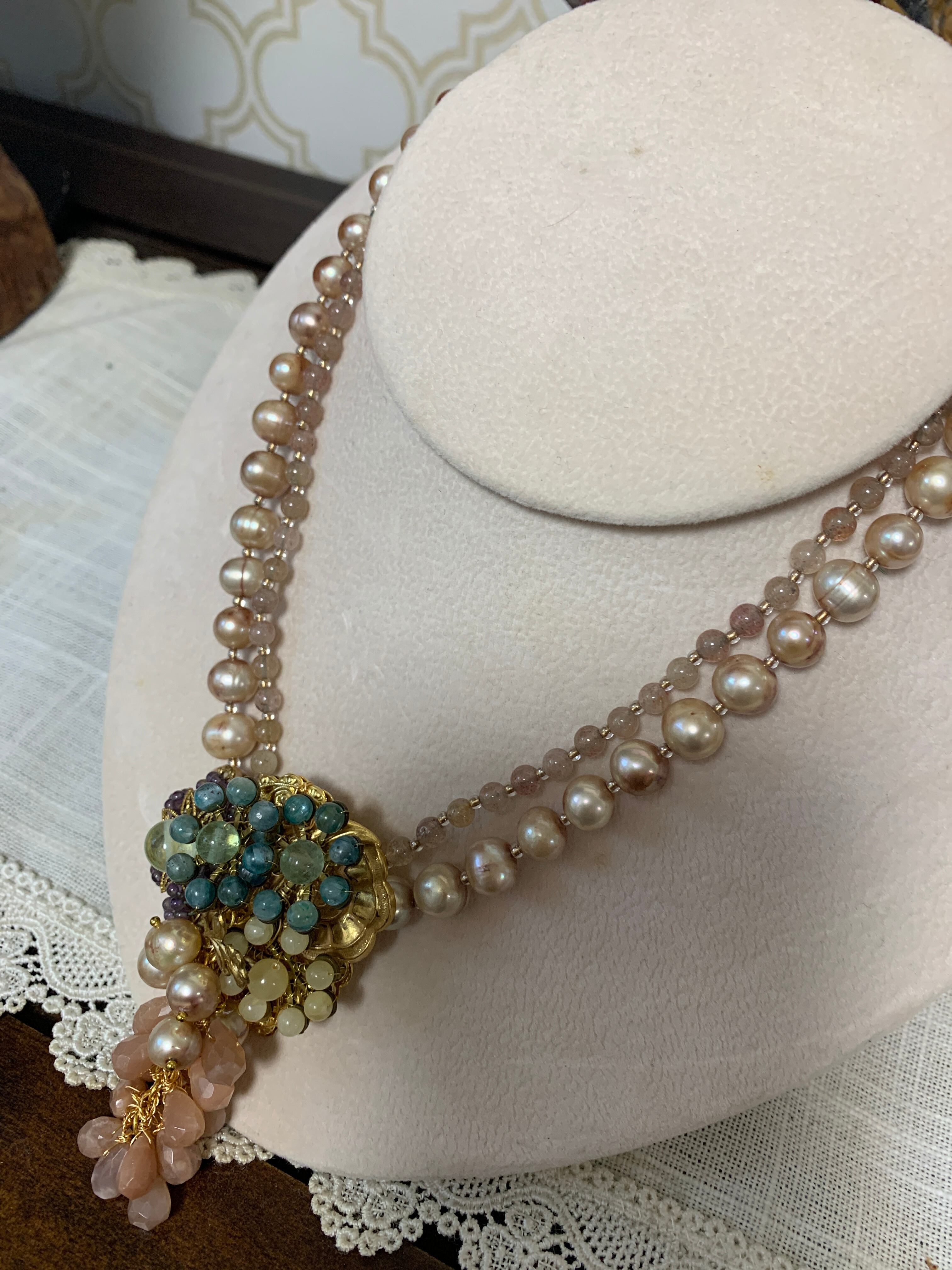 天然石の２連ネックレス