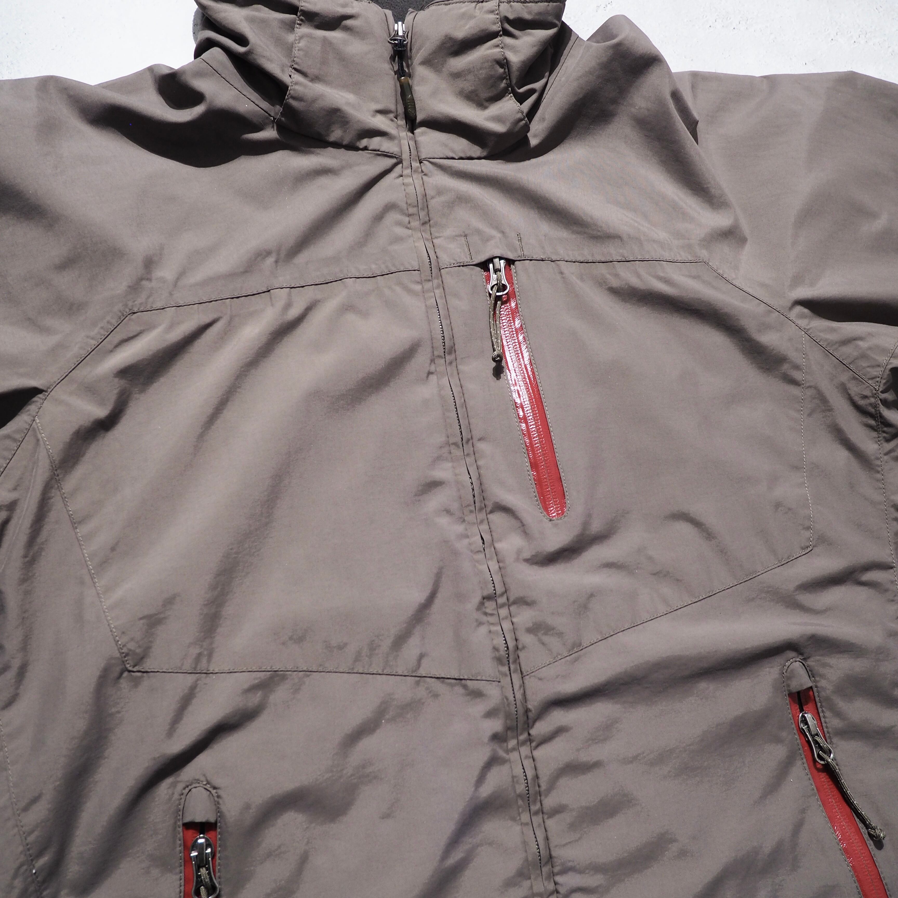 " Columbia Omni - Tech " High neck Full zip nylon jacket