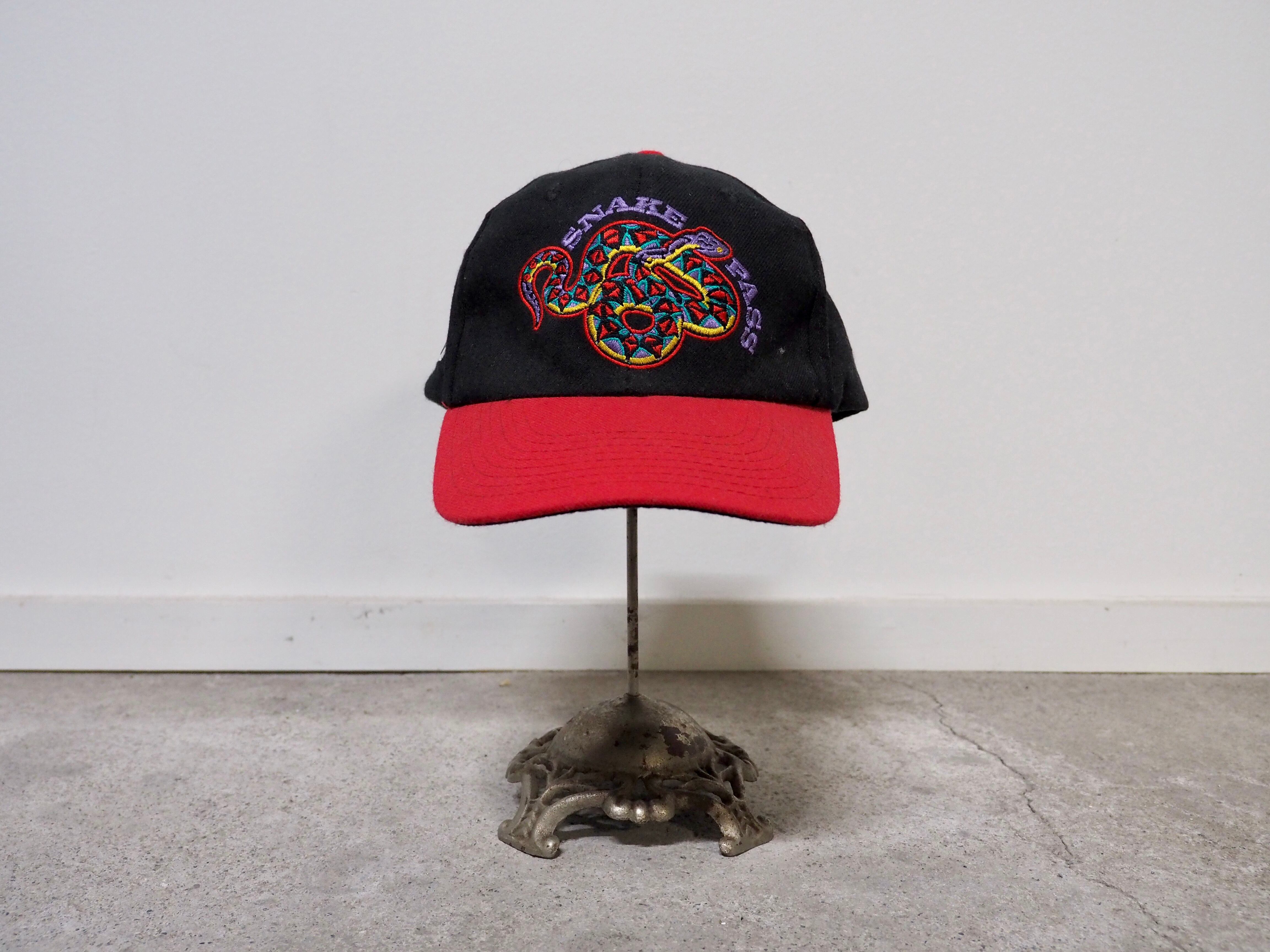 Marlboro SNAKE PASS 6panel cap size:F