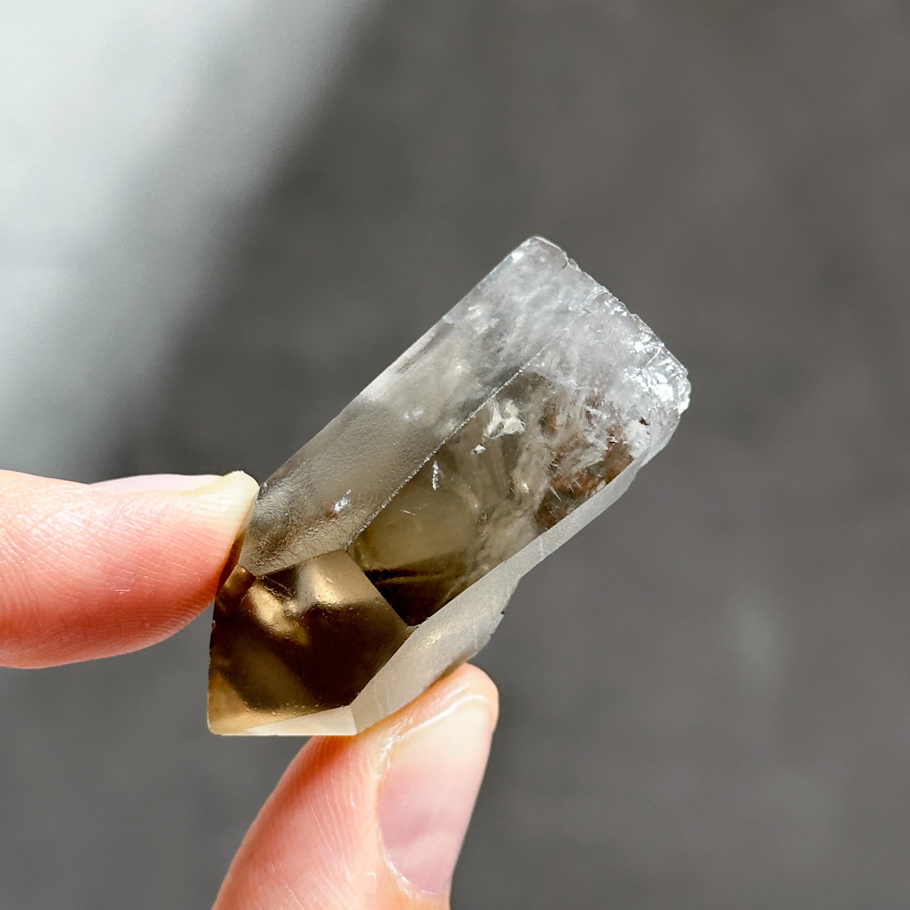 ミナスジェライス産 スモーキークォーツ 22 原石◇Smoky quartz
