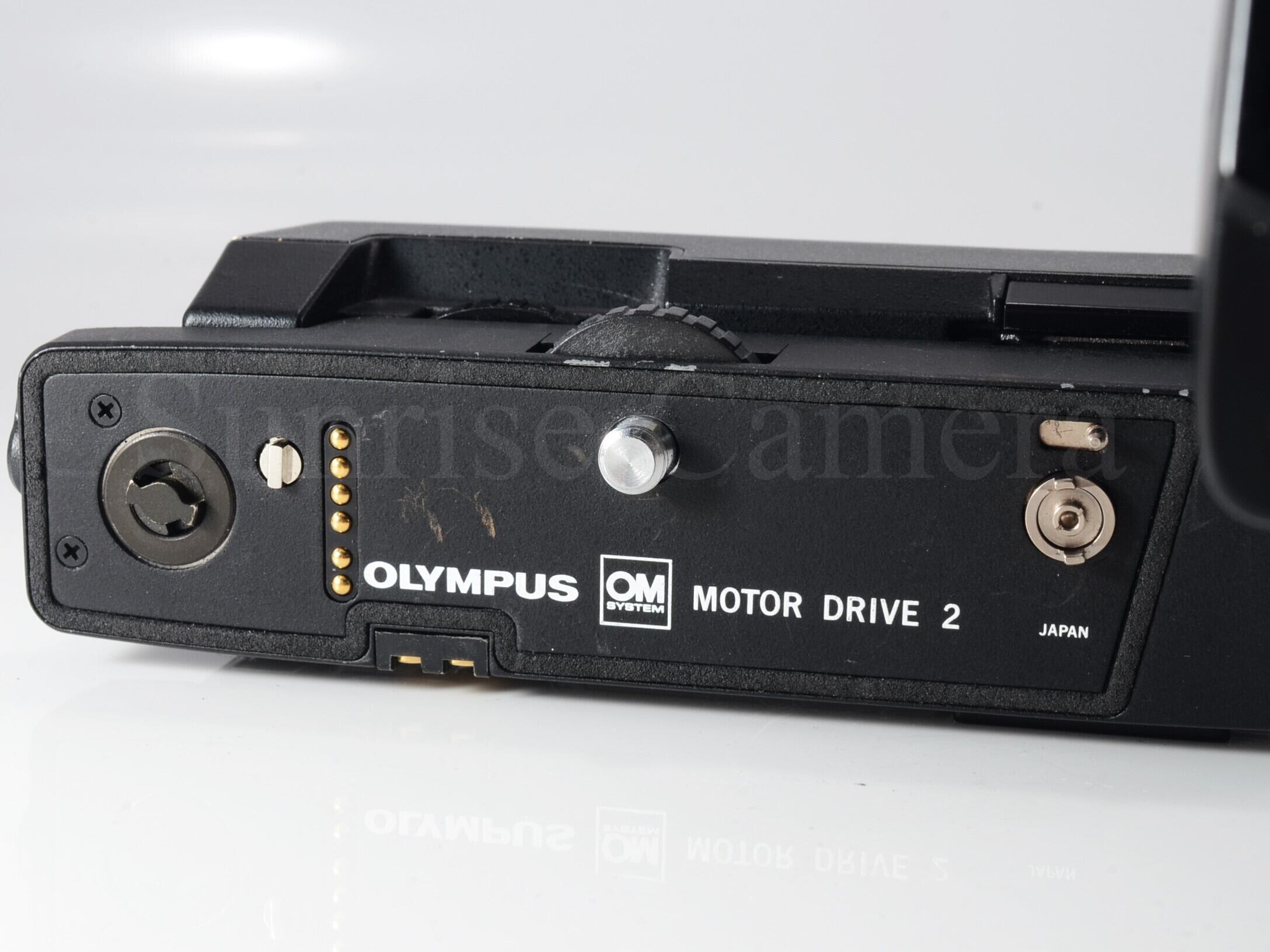 中古】OLYMPUS OM MOTOR Drive 2/ CONTROL PACK/ 充電器付 オリンパス