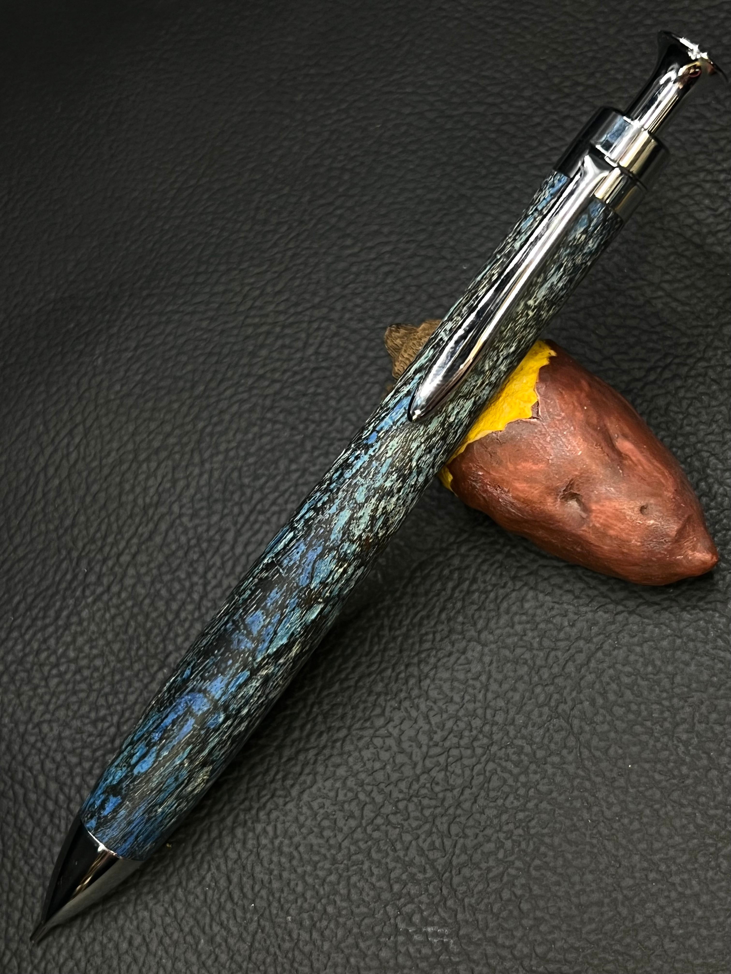 17 極上＋花梨瘤 青白 ゴールド金具 0.5シャープペンシル orボールペン