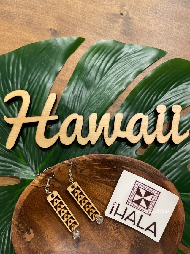 ‘Oeno Hala with Lava Stone Beads☆iHALA　HAWAII