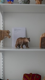 old japan ceramic bear / dark moca