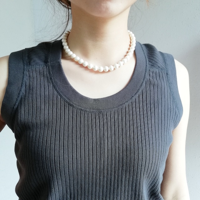 MEYAME (OBLONG NECK SLEEVELESS)