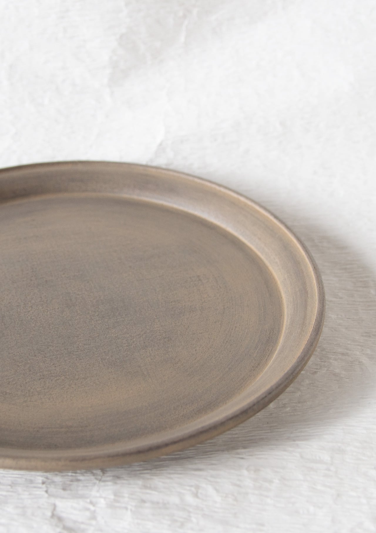 白漆細リム皿 7寸(21㎝) 富井貴志作 2303_43 | web-shop MITATE 白漆細リム皿 7寸(21㎝) 富井貴志作 2303_43 | web-shop MITATE