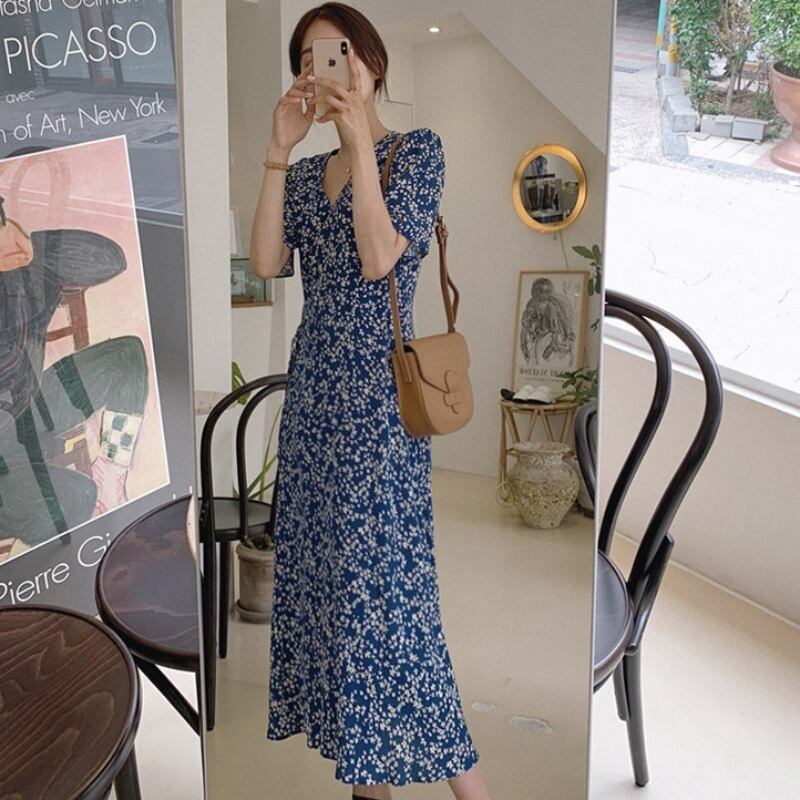 Aライン ワンピース フレアワンピース 膝下 ロング ロング丈 袖あり 長袖 Uネック ラウンドネック 襟なし フレア Aライン ポケット かわいい 大人可愛い きれいめ シンプル カジュアル 大人 上品 おしゃれ アジアン エスニック 大人女子 こなれ感 ラフ ラブリー モード系 ワンピース フレアワンピース ロングワンピース 膝下 ロング ロング丈