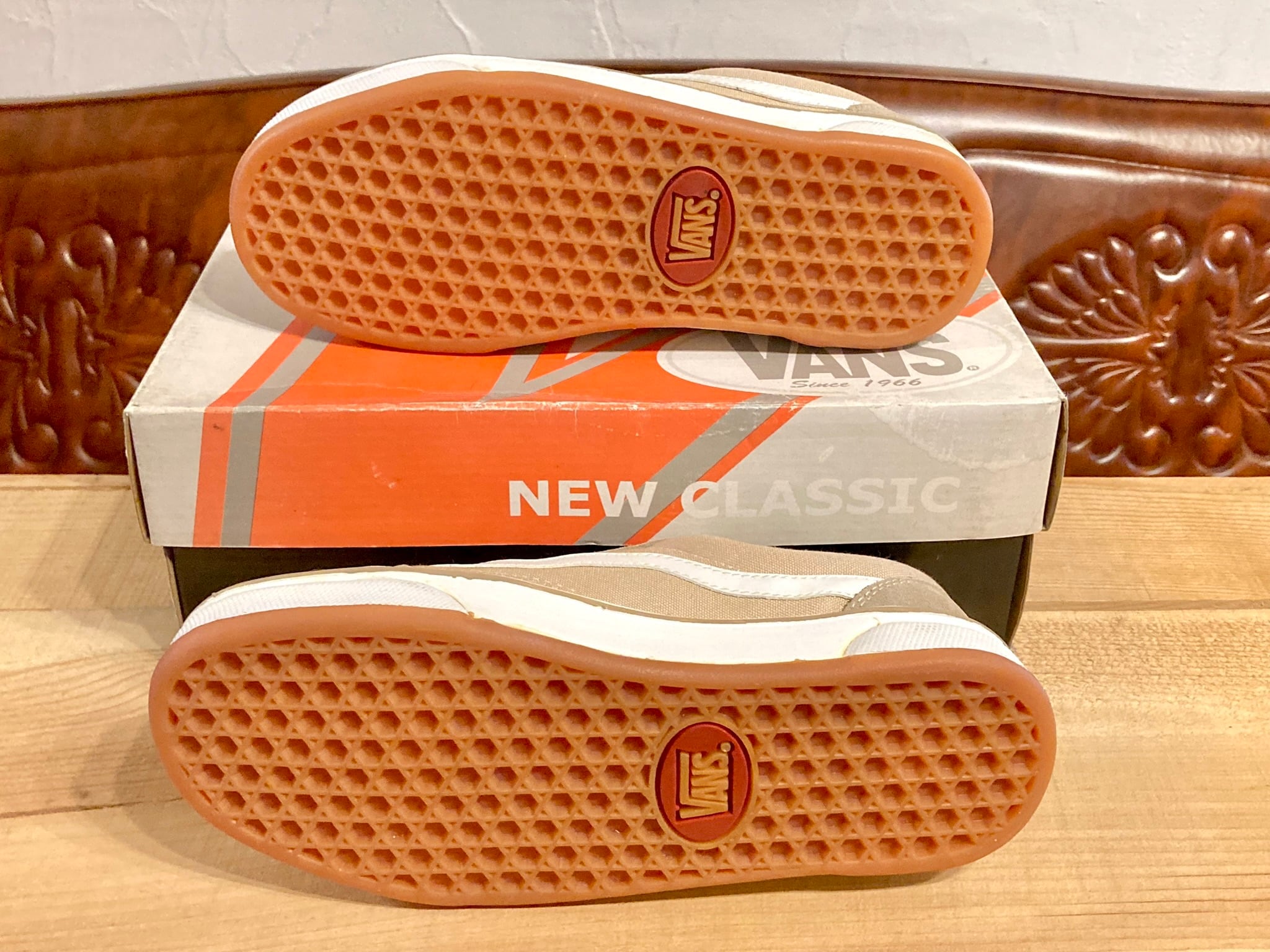 Vans（バンズ）NEW JAZZ（ニュージャズ）V2000 5 23cm ベージュ ➄