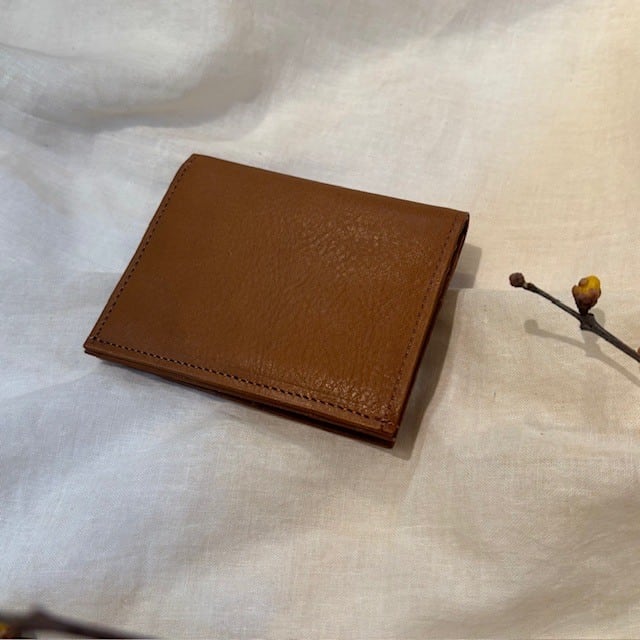 B.stuff　「エイミーⅡ」ミニマム三つ折りお財布(クミン)