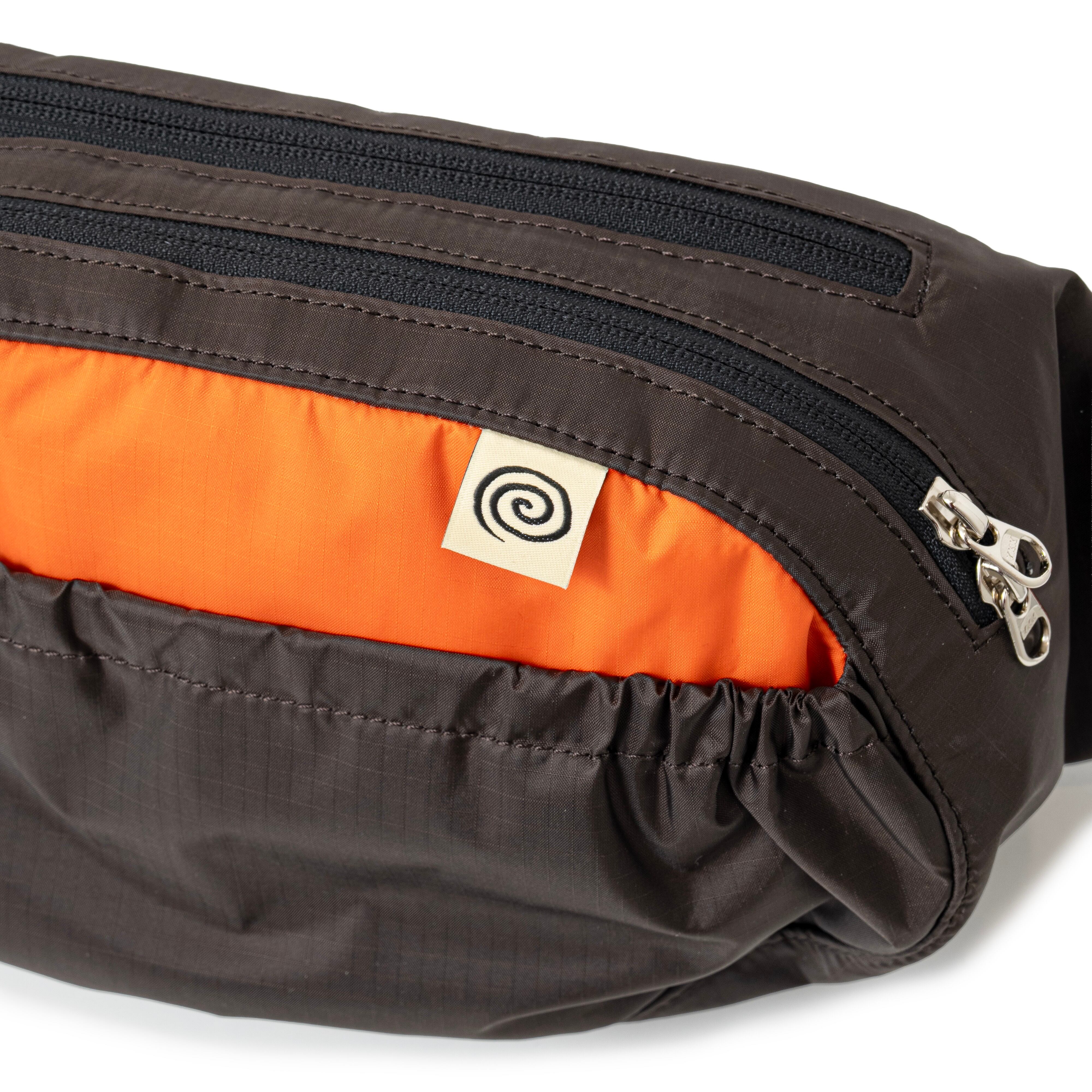 SOL Nylon Two-tone Waist Bag (BROWN) | SO SHOP & HOSTEL NAKAMEGURO