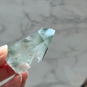 グリーンファントムポイント1*ファントムクォーツ*天然石インテリア*置き物