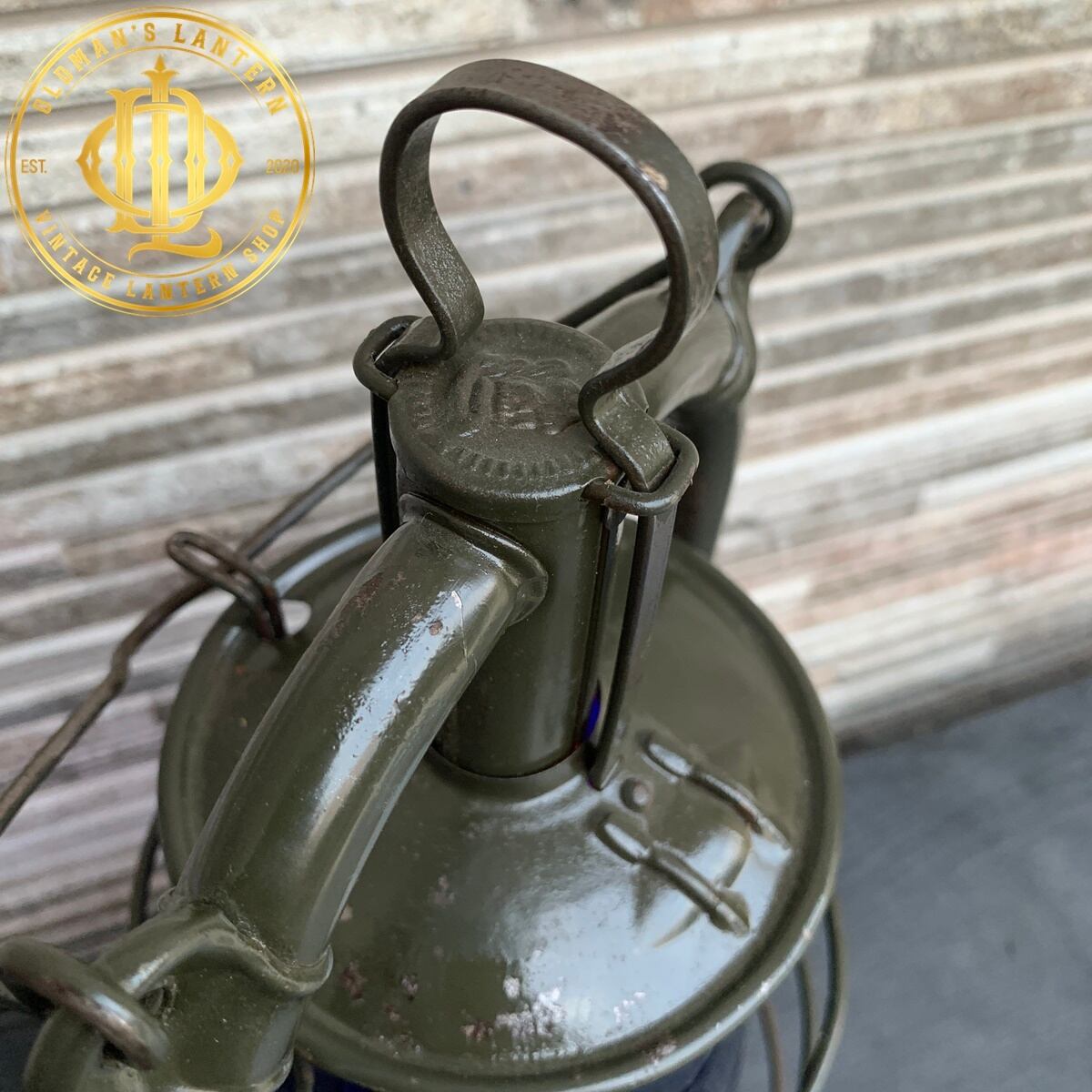 Feuerhand Nr.305 (1927 - 1942) ブルー エンボスガラス ビンテージ