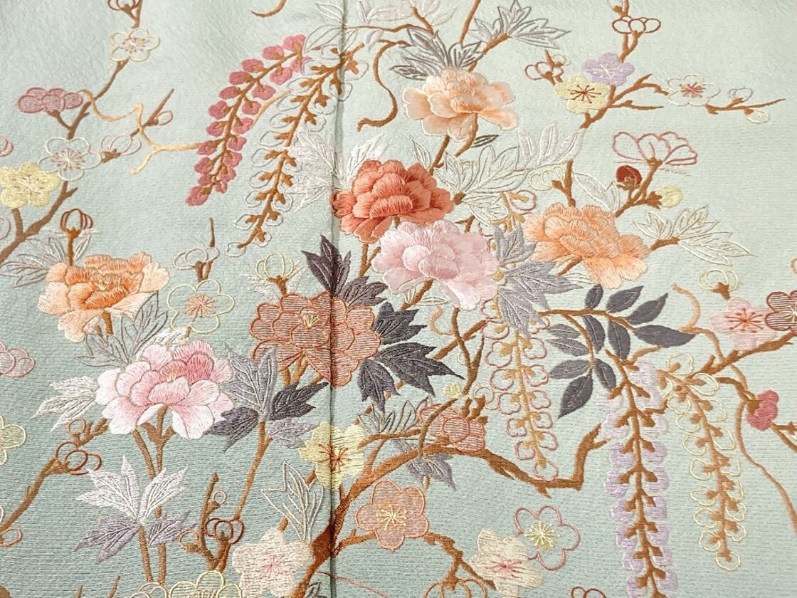 豪華総刺繍 蘇州刺繍 訪問着 一つ紋 四季の花々 花柄 正絹 黄緑 赤 緑  
