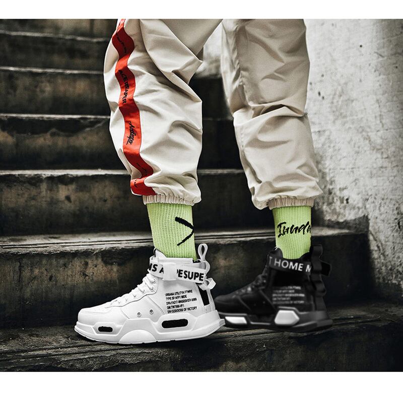 不上不下シリーズ お靴 2color 黒or白 スポーツ靴 スニーカー サイズ35 46 未来感 シューズ 男女兼用 メンズ Elegant