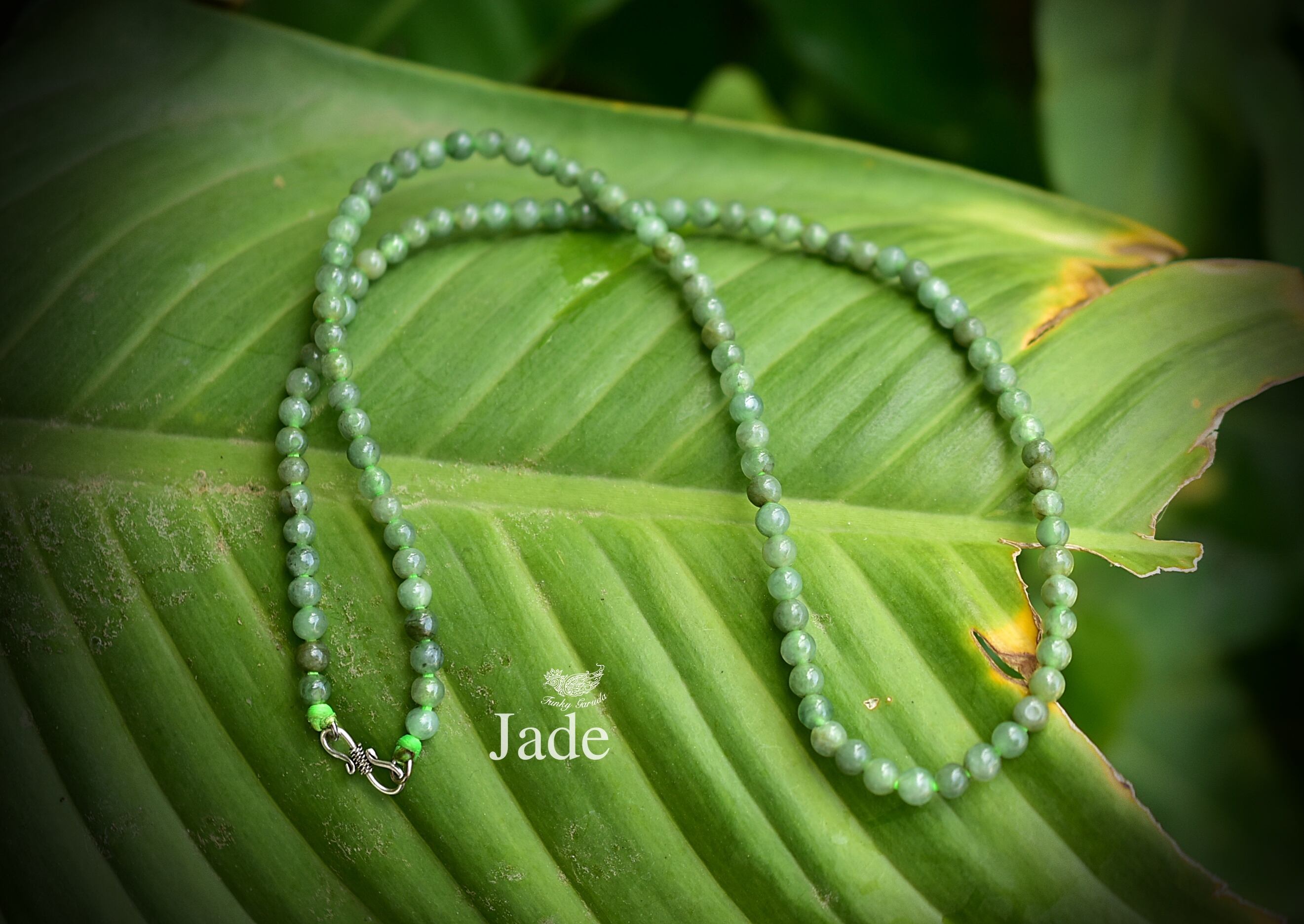 ロング★ミャンマー翡翠★ビーズネックレス804