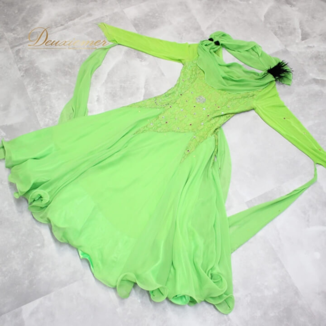 社交ダンス 衣装 スタンダード ドレス ワンピース レッスンウェア レディース オールシーズン prima boutique プリマブティック 黄緑 ライトグリーン系 フロート 花柄 レース ラインストーン フェミニン スポーツダンス おしゃれ