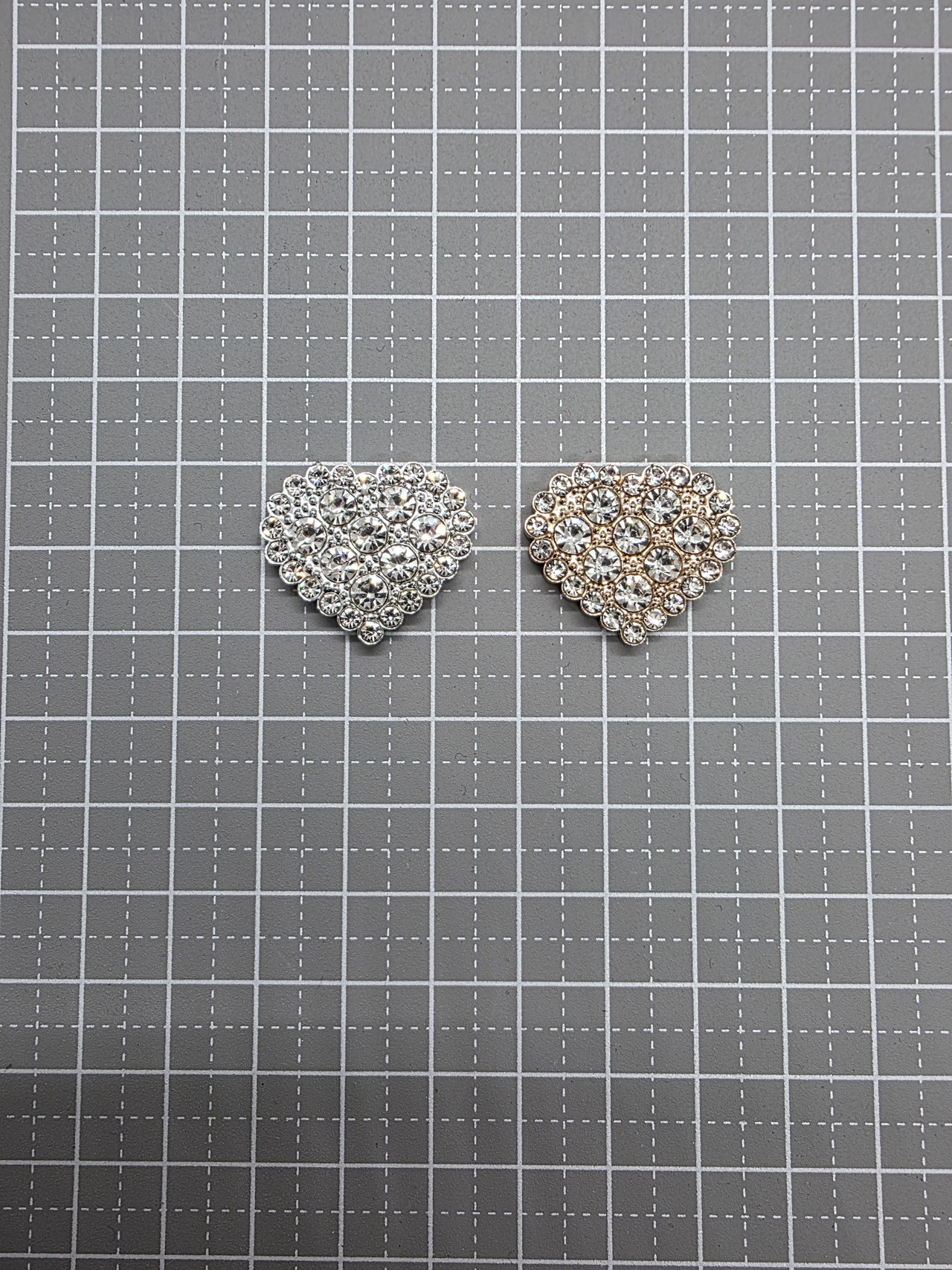 [２個]ゴージャス ハート カボション／２色:21mm×25mm