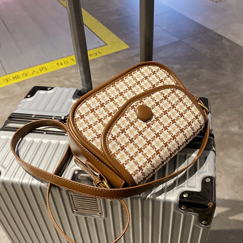 オータムウィンター レッド 秋物 冬物 クロスボディ スクウェア Tiancai_Wing_Bag84252697223