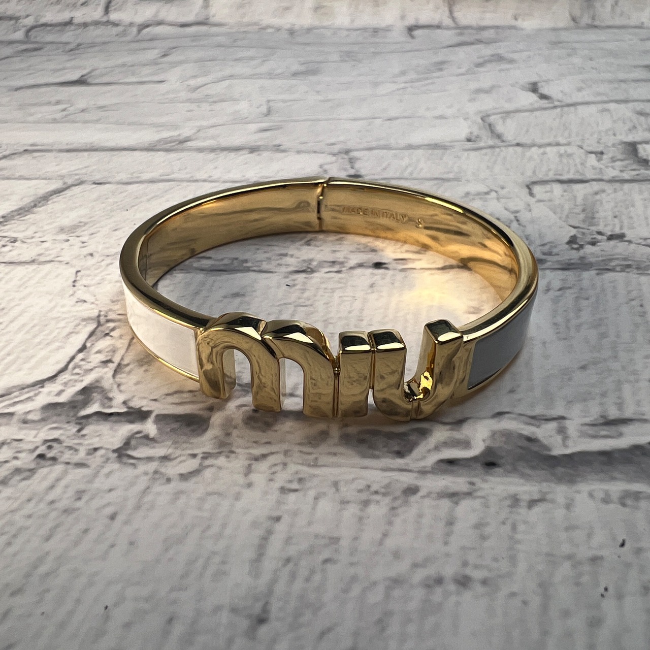 MIU MIU ブレスレット ホワイト A-9608