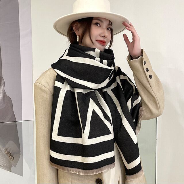 ストール マフラー レディース ショール 秋冬 防寒 あたたかい おしゃれ かわいい 大人 大ぶり 大判 カジュアル モダン ニュアンス柄 ブラック