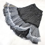 社交ダンス 衣装 スタンダード スカート パニエ ペチコート オールシーズン A vivare アビバーレ ブラック系 ホワイト系 グレイ系 黒 白 おしゃれ ステージ衣装 フェミニン シルエット 薄手 通気性 パーティー フォーマル ゆったり 伸縮性 大人女性 発表会 ダンスイベント スカートコーデ コスチューム お揃い シンプル デザイン ブラックホワイト グレー スタイリッシュ