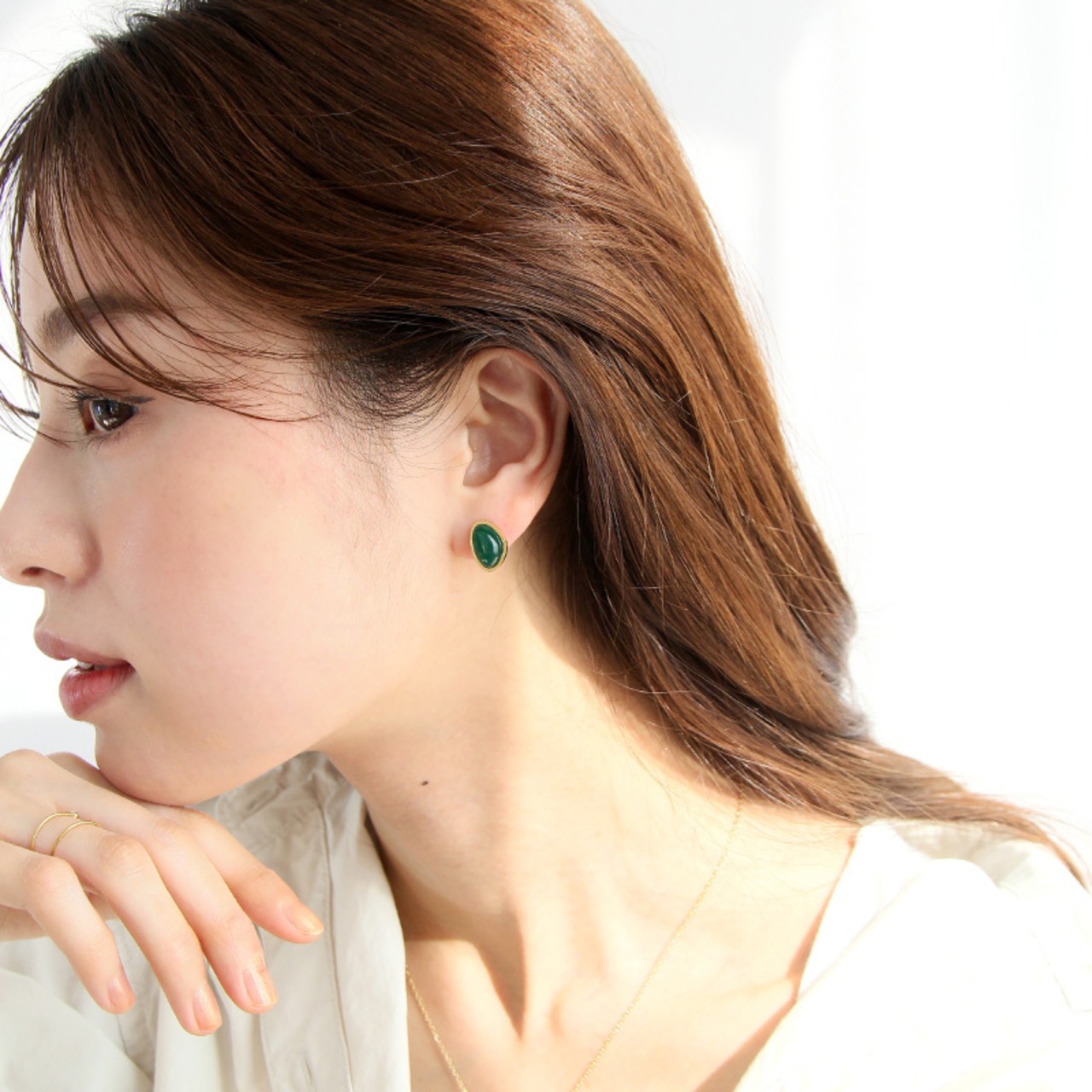 【ネコポス便送料無料】ピアス アシメデザイン天然石ピアス サージカルステンレス 18K つけっぱなし 金アレ対応 レディース 天然石 瑪瑙 オニキス 小さめ 金属アレルギー アシメ アシメデザイン ニュアンスカラー　グリーン ブラック 2100