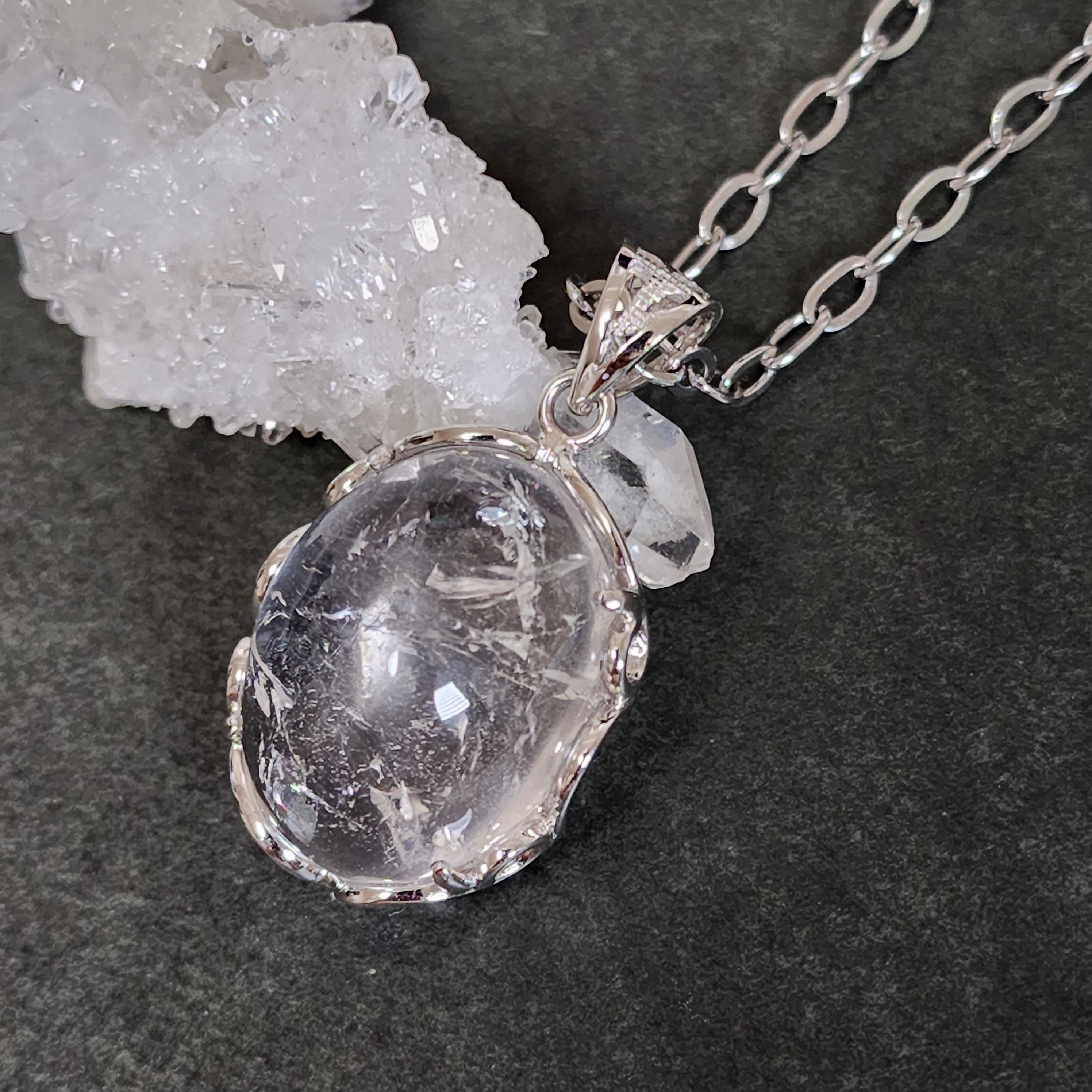 バカラ　プシデリック　イリゼ　ペンダント　ネックレス　baccarat バカラ プシデリック ネックレス バカラ プシデリック イリゼ