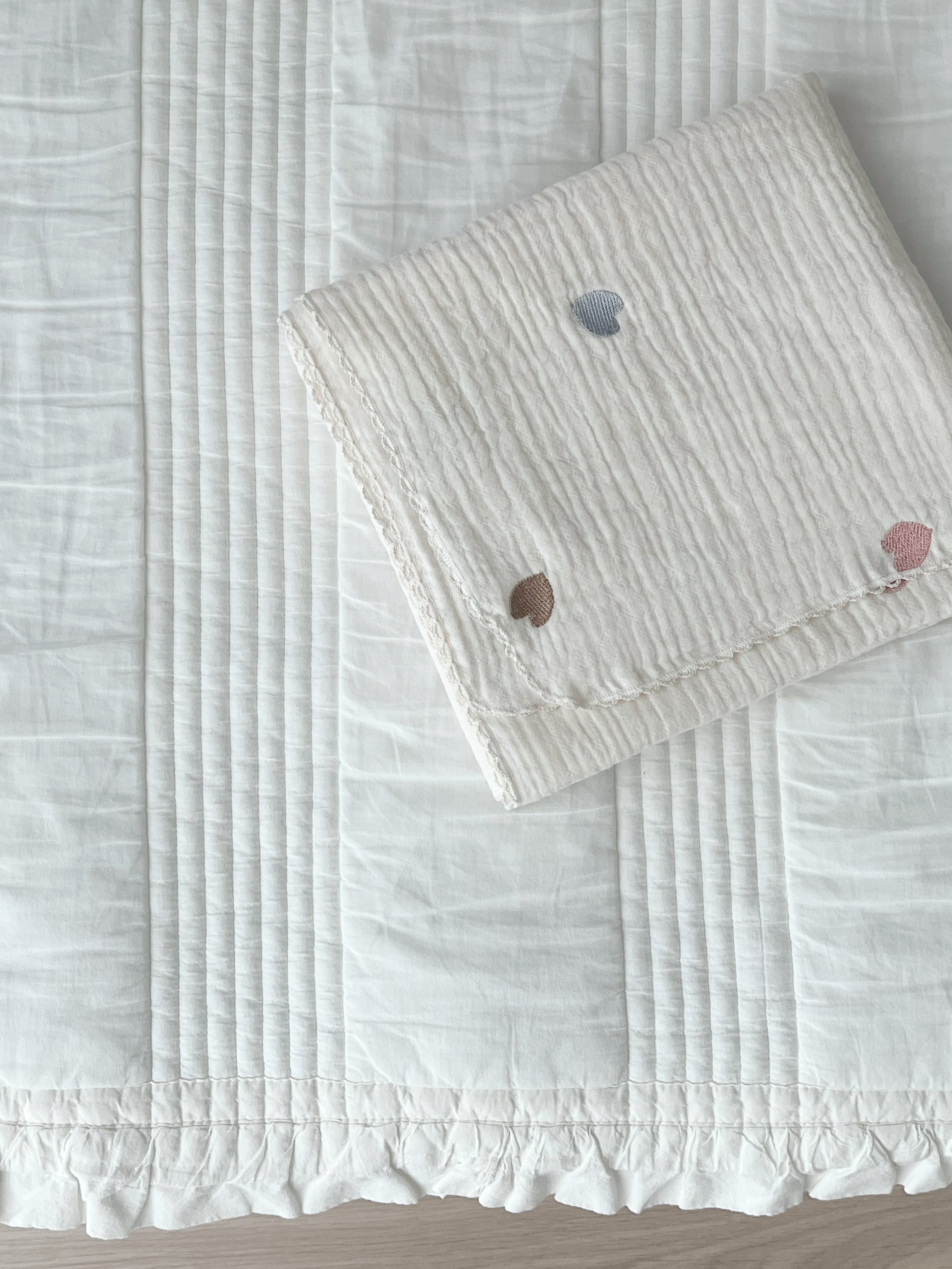 ハート刺繍ガーゼブランケットSサイズ | イブル&Baby Fabric LilyBlanc