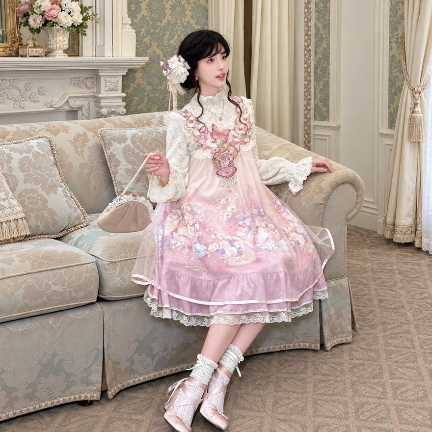 花霞の夢庭 淡い花と重ねレースの和風ロリータ|立ち襟長袖ブラウス