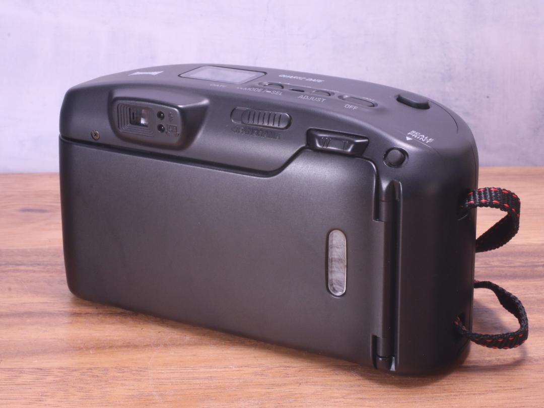 Nikon ZOOM 700 VR | Totte Me Camera