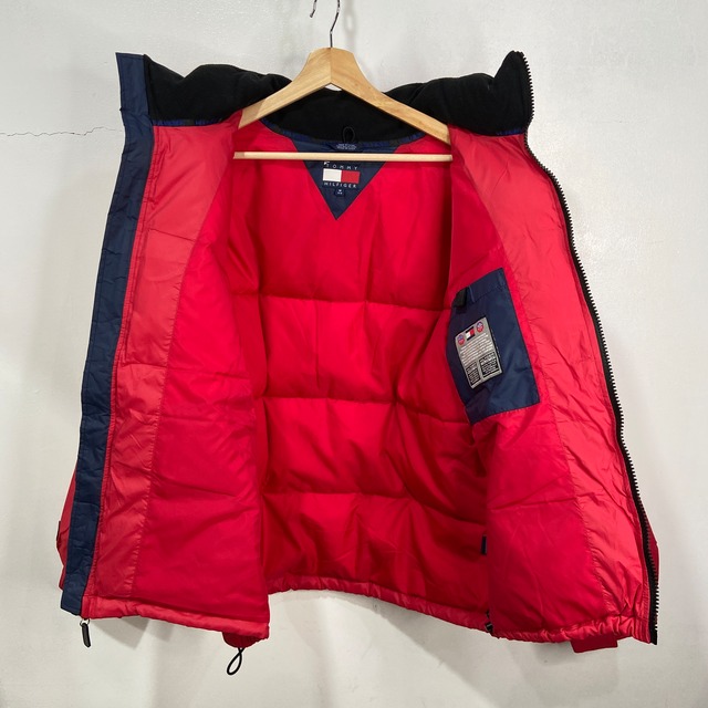 『送料無料』TOMMY HILFIGER HILFIGER WATER STOP ダウン　M