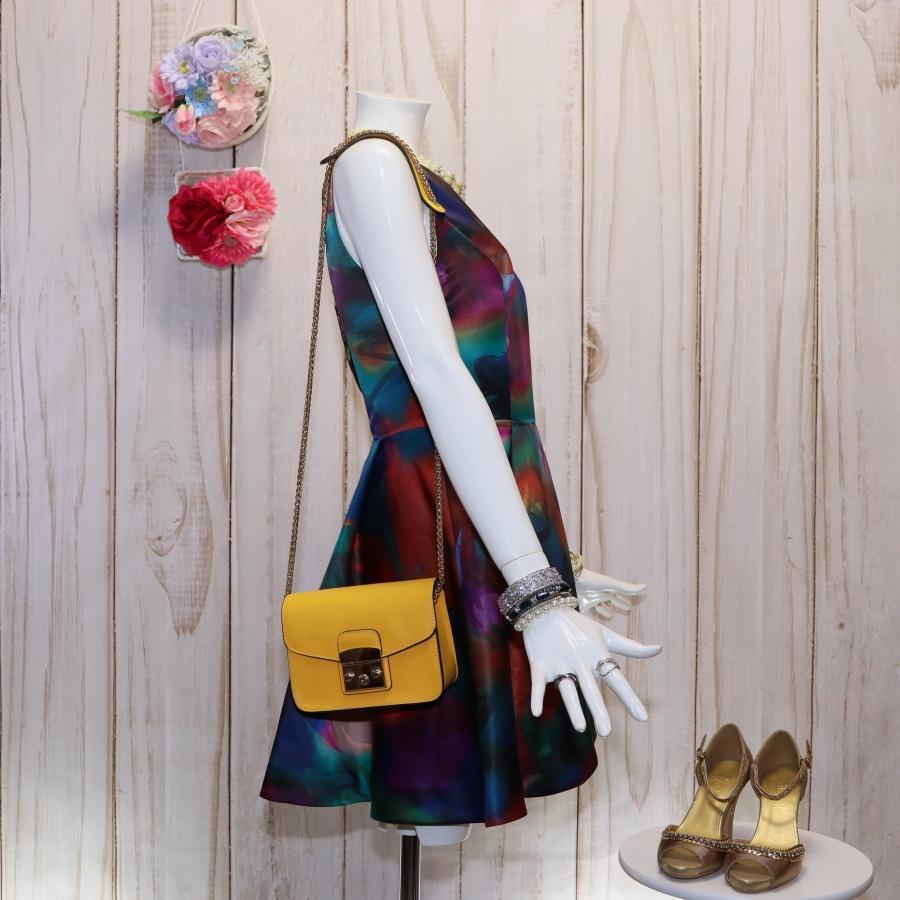 Alice+Olivia 総柄ワンピース M フレアワンピース マルチカラー