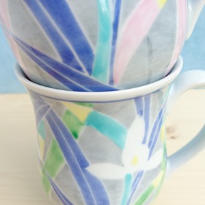 有田焼　墨濃蘭　マグカップ【グリーン・ピンク】2-061