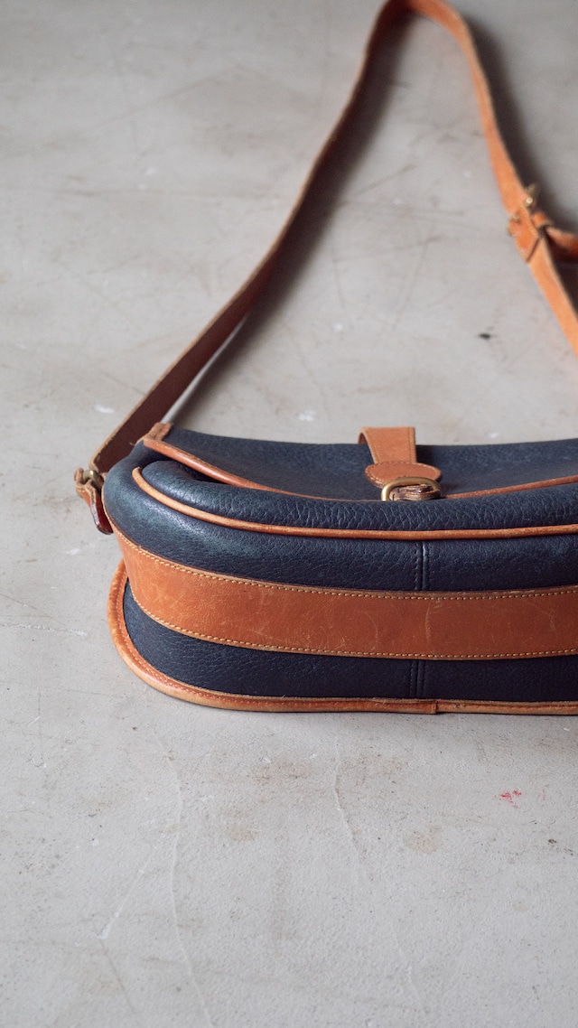 "Dooney & Bourke" 1980s All weather leather bag