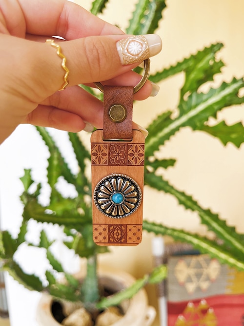 Wood key holder (tile)