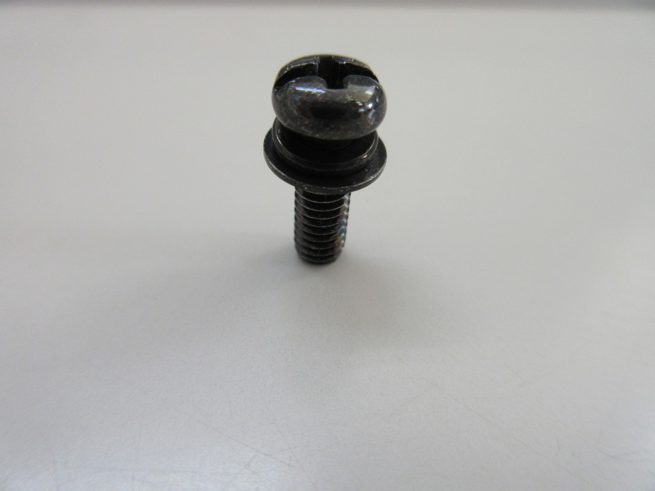 セムスネジ（900238-04012）　やまびこ純正