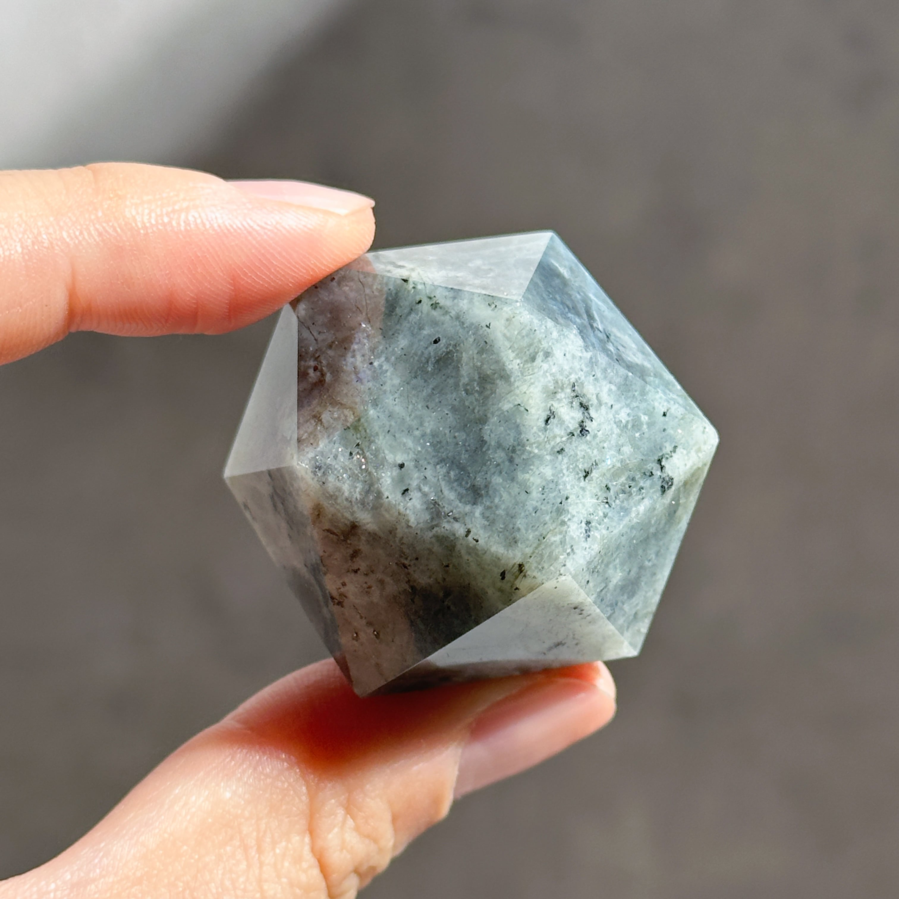 ラブラドライト 正二十面体 11◇ Labradorite ◇天然石・鉱物