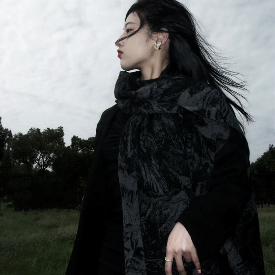 サブカル 服 地雷系 通販 ゴシック系 スカーフ ビッグサイズ キレイめ 大人増し