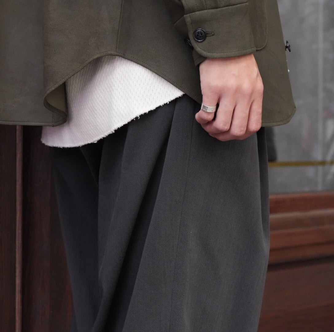 パンツ MILITARY SLACKS GRAYSHAMBRAY size 2 MILITARY SLACKS GRAYSHAMBRAY size 2 - メルカリ