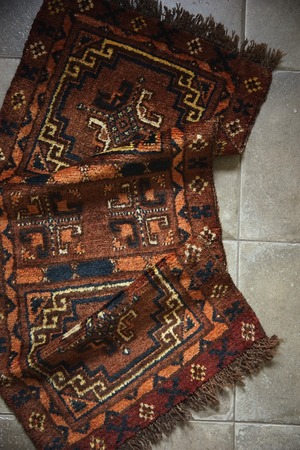 490-Semi antique Uzbek rug