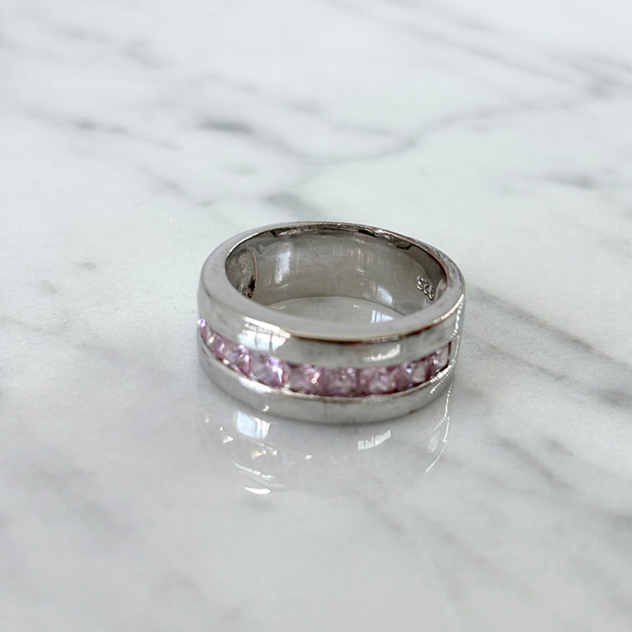 シルバーリング　クリア・ピンクストーン　1文字　シンプル　12acdw24