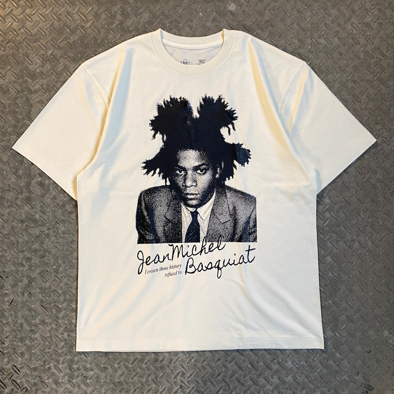 RIVERSIDE BASE Basquiat Quote T-SHIRT FADE WHITE