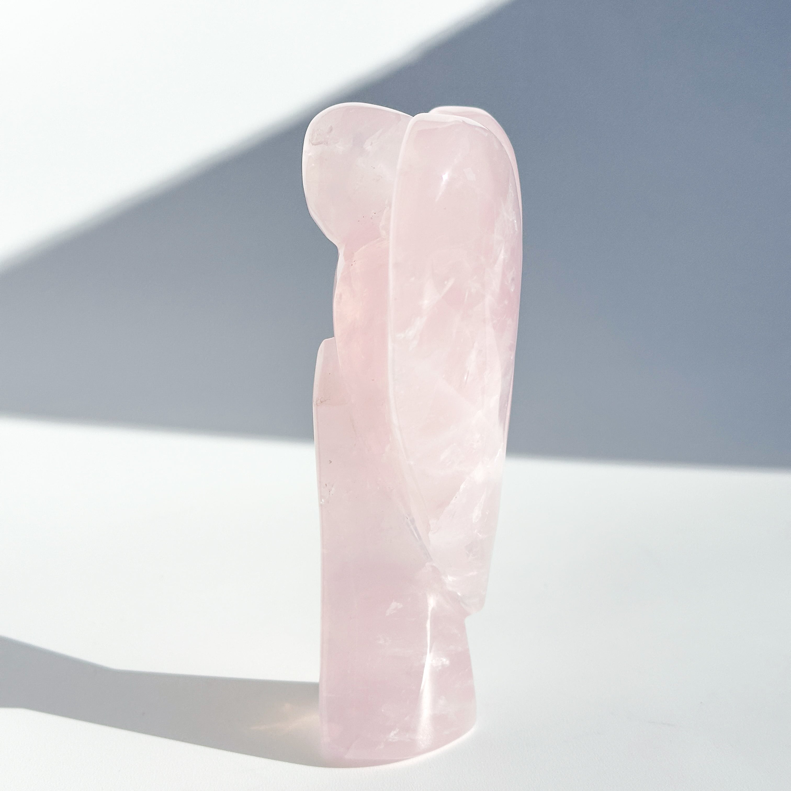 ローズクォーツ エンジェル61◇ Rose Quartz ◇天然石・鉱物