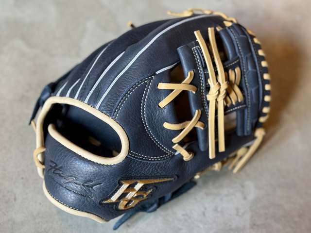 2026年限定モデル　ROOKIES【Hi-GOLD】少年軟式用グローブ  M〜L(対象3〜5年生) ネイビー