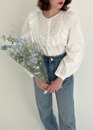 【NEW】cotton lace frill blouse