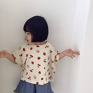 フルーツ総柄ドルマンTシャツ(85-120サイズ)